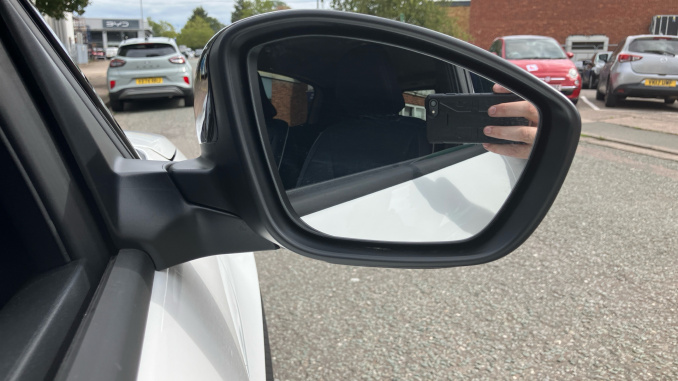 Citroen C3 Aircross 83kW Extended Range Collection 54kWh 5dr Auto Electric Hatchback - Image 37